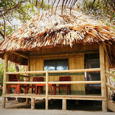 Ecolodge Playa Brava Teyumakke Calabazo  Exterior photo