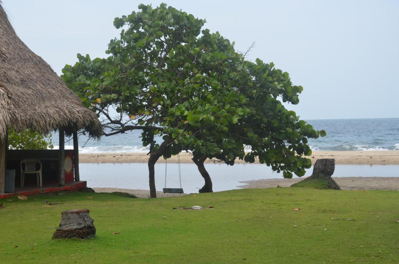 Ecolodge Playa Brava Teyumakke Calabazo  Exterior photo